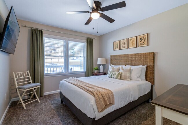 Building Photo - 17 Rock Crest Cir SE