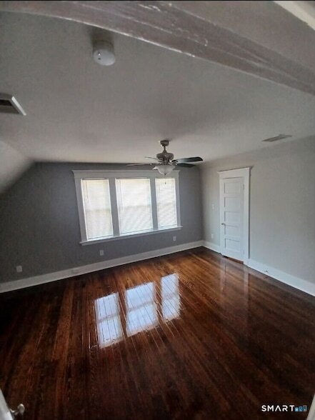Building Photo - 135 Pendleton St