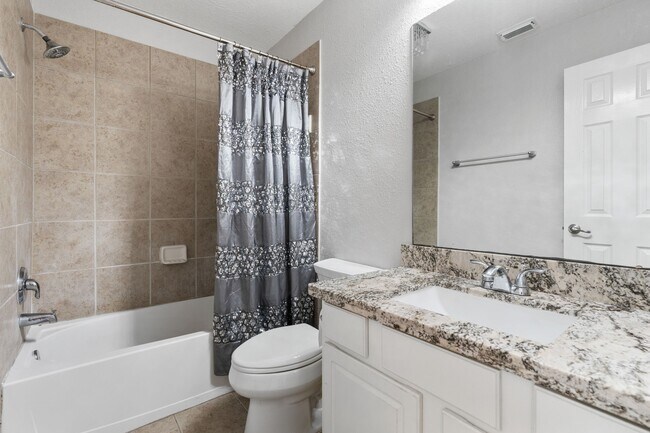 Building Photo - 42 Ebony Oaks Pl