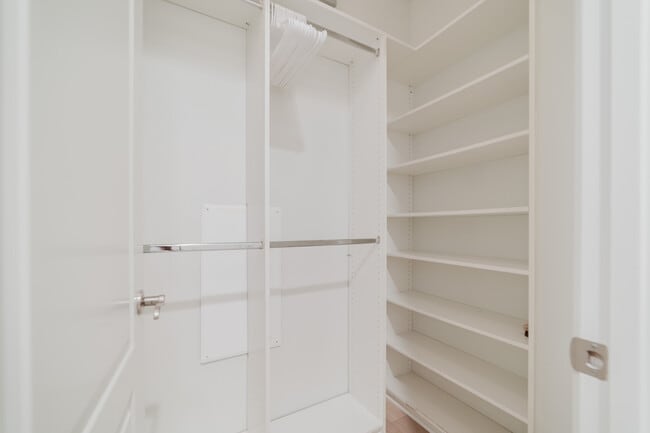 Building Photo - 7337 Corte TOMILLO