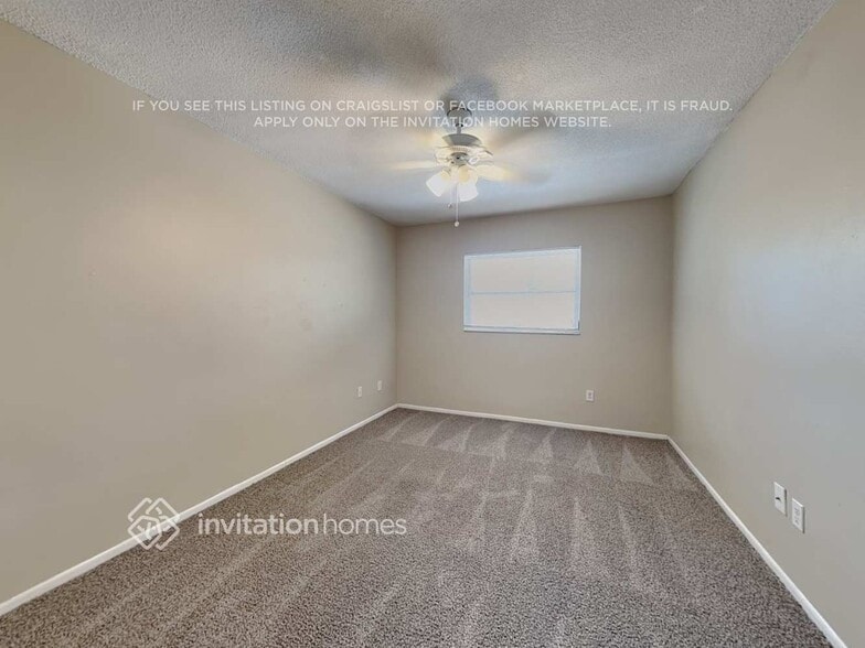 Building Photo - 2194 Oak Grove Dr