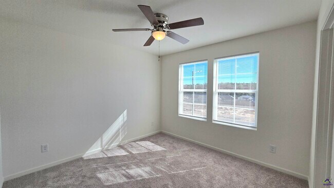 Building Photo - 502 Liberty Hall Dr