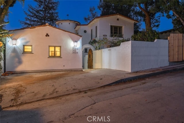 Building Photo - 2416 Moreno Dr