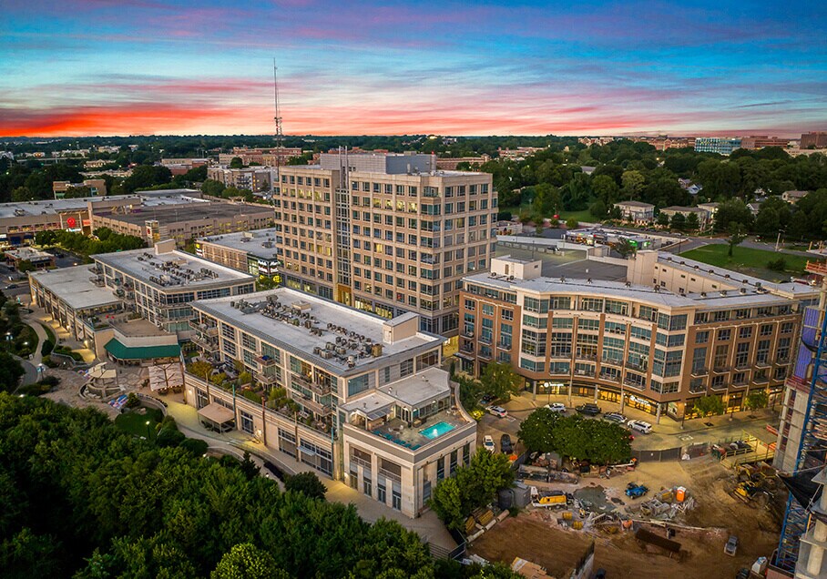Building Photo - 1133 Metropolitan Ave