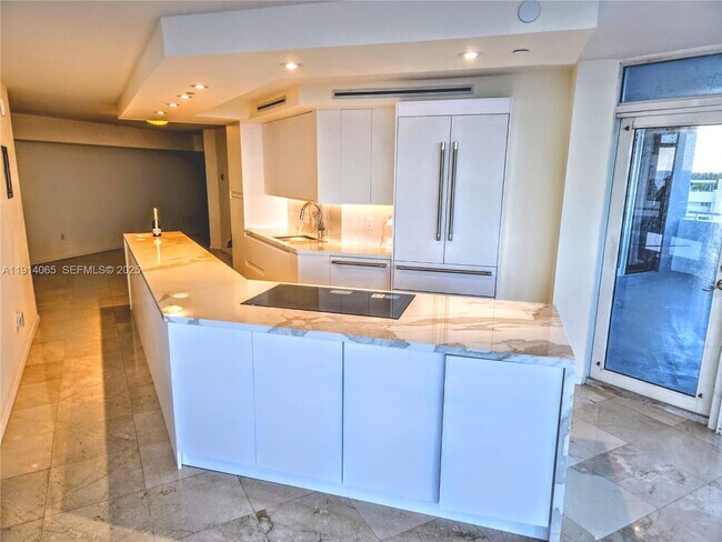 Building Photo - 6301 Collins Ave