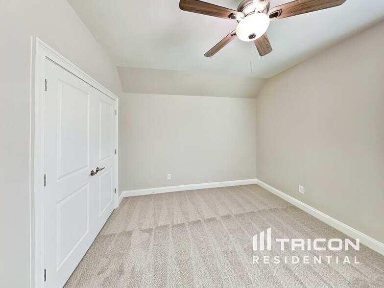 Building Photo - 3011 Laney Pond Rd