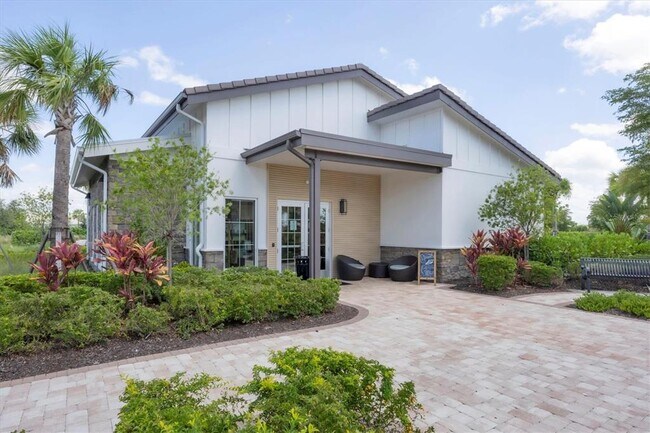 Building Photo - 17218 Barnwood Pl