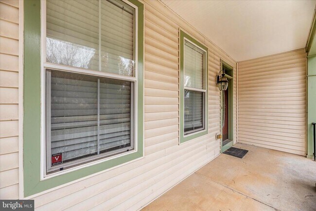 Building Photo - 3907 Braveheart Cir