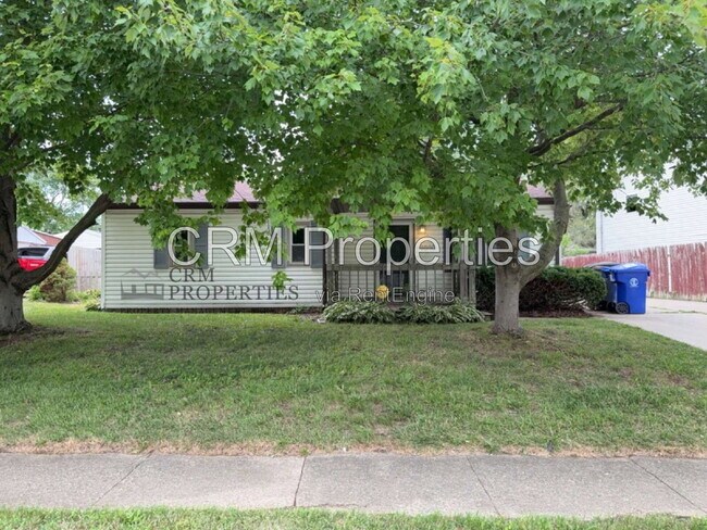 Building Photo - 1010 Chippewa Ln