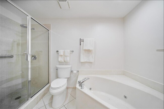 Building Photo - 9021 SW 94th St