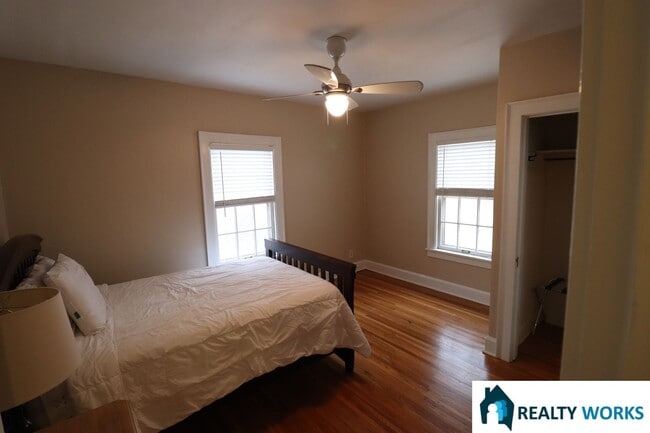 Building Photo - 2457 S 27th St