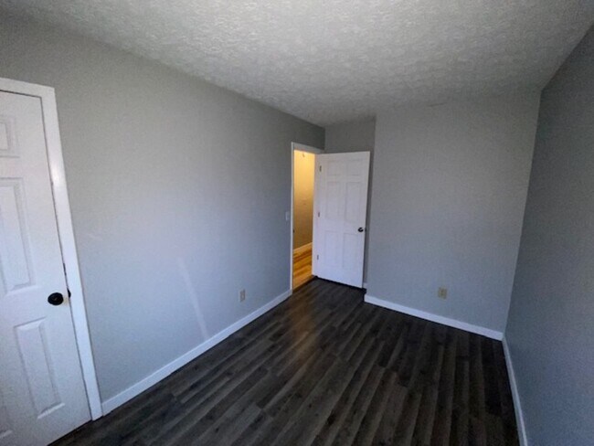 Building Photo - 3999 Poppyseed Ct