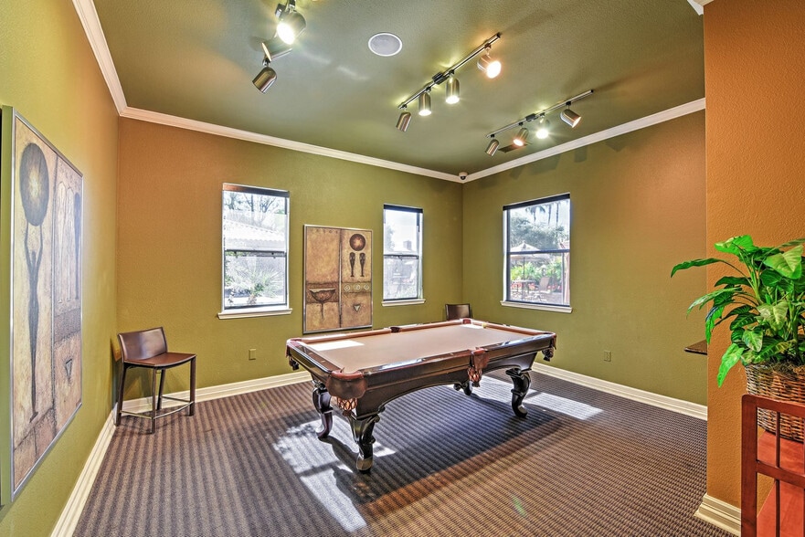 Building Photo - 7009 E Acoma Dr