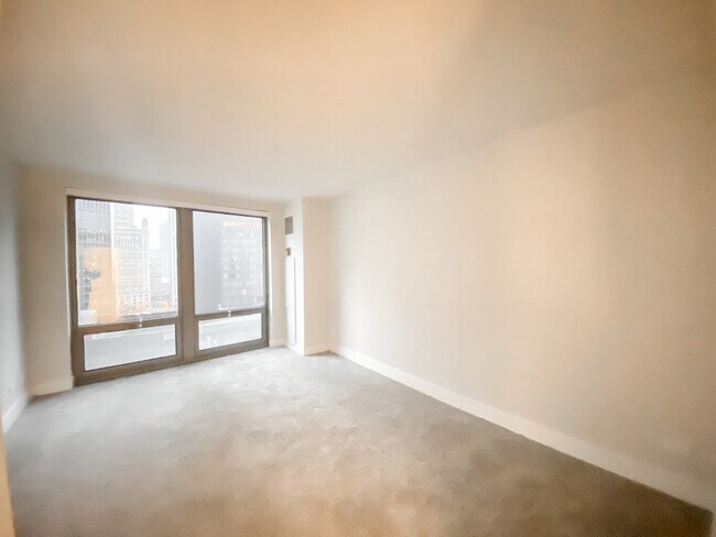 Building Photo - 440 N Wabash Ave