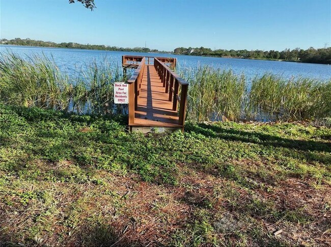 Building Photo - 510 Spring Lake Cir