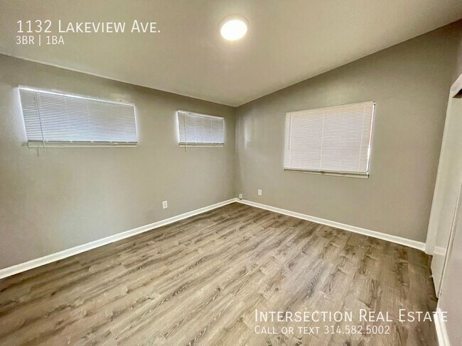 Building Photo - 1132 Lakeview Ave