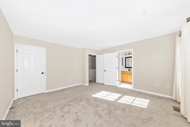 Building Photo - 1812 Reading Ct