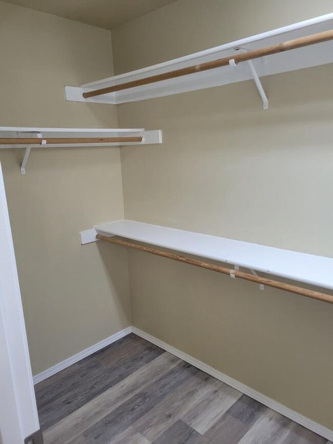 Building Photo - Quiet Area.1%-