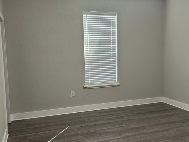 Building Photo - 761 CR 3160