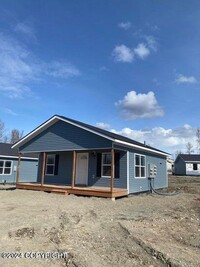 Building Photo - 2 Bed / 1 Bath Detached 4Plex Unit In Wasi...