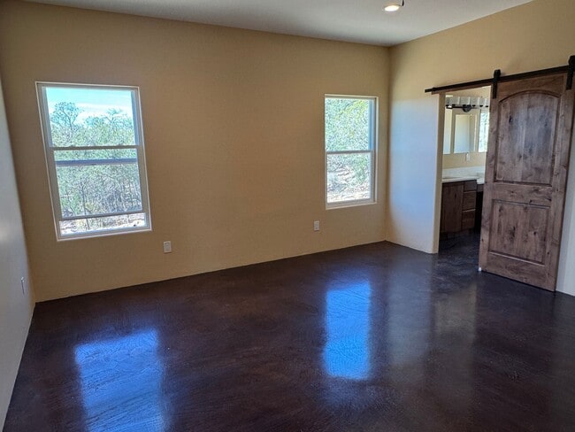 Building Photo - Brand new 3 bedroom, 2 bathroom home in Cedar Crest, NM