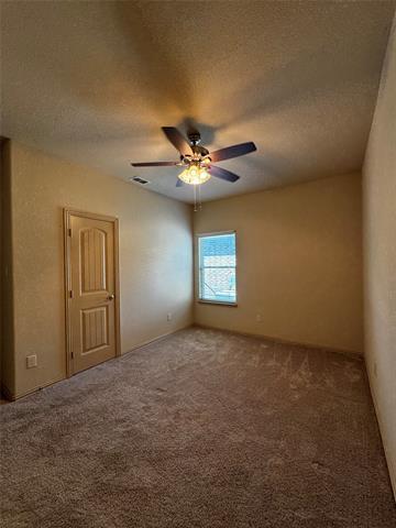 Building Photo - 2604 Triangle Leaf Dr