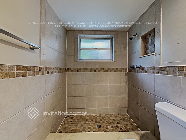 Building Photo - 3205 Matchlock Dr
