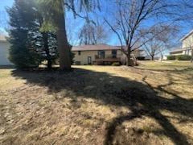 Building Photo - For Rent – 3 Bedroom Home in Sunset Hills, Pella