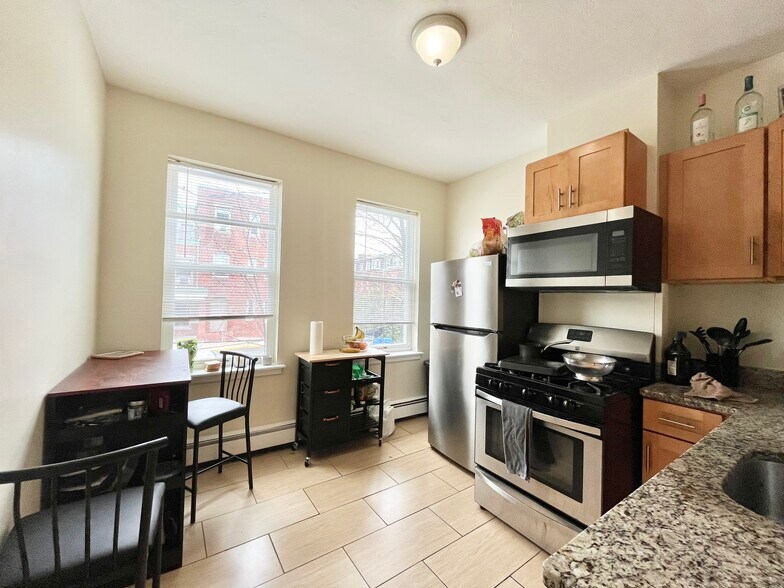 Building Photo - 718 Shawmut Ave