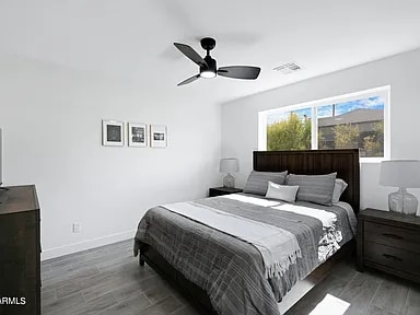 Building Photo - 1246 E Laguna Dr