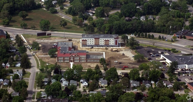 Aerial Photo - Coolidge Park Apartmnets