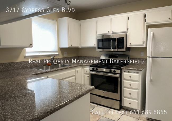 Building Photo - 3717 Cypress Glen Blvd