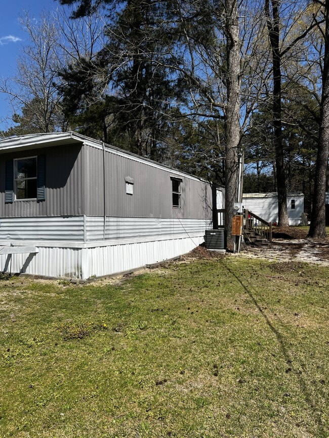 Building Photo - 741 Three Bridges Estates Cir