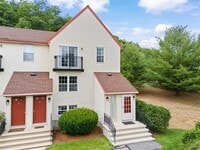 Building Photo - 1 Colonial Dr