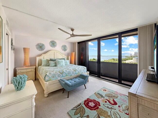 Building Photo - 4200 N Ocean Dr