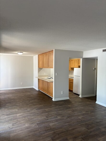 Building Photo - Quail Rise