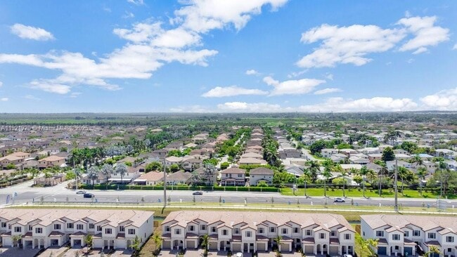 Building Photo - 11926 SW 247th Ter