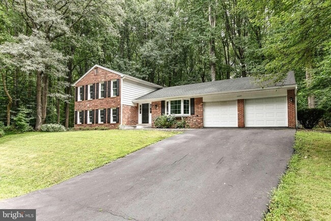Building Photo - 12231 Westwood Hills Dr