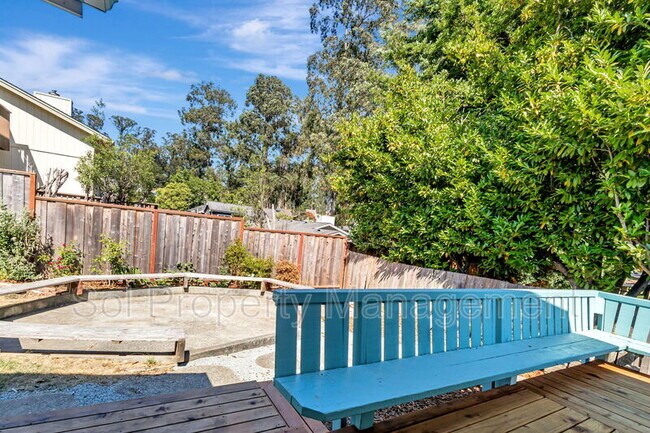 Building Photo - 417 Belle Monti Ct