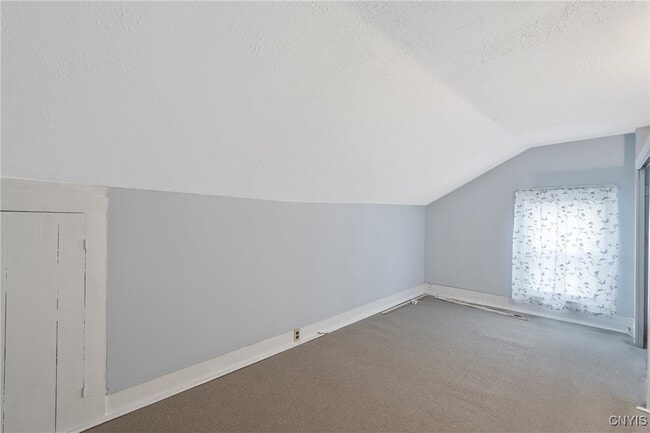 Building Photo - 19 Park St