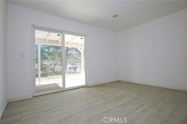 Building Photo - 33716 Hubbard Rd