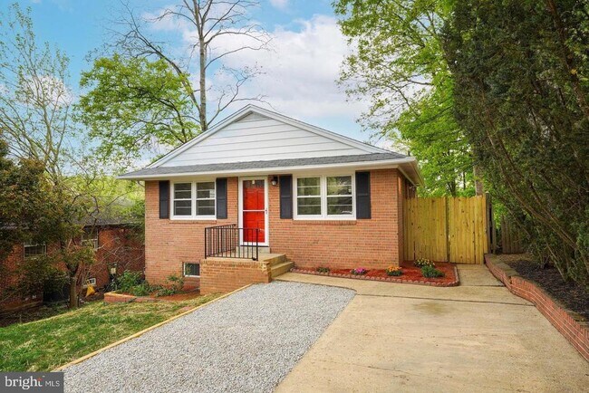 Primary Photo - 6415 3rd St