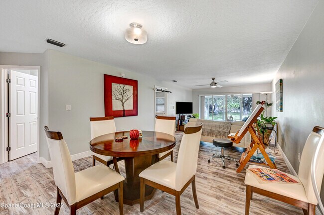 Building Photo - 156 Plover Ln