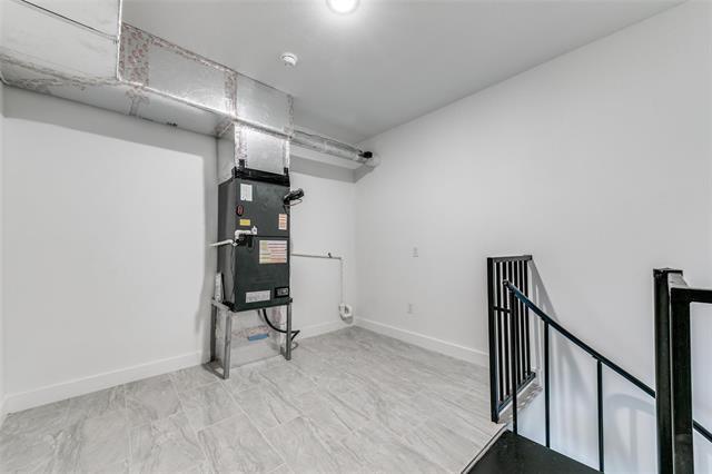 Building Photo - 4205 Roseland Ave