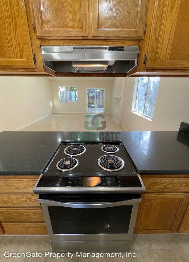 Building Photo - 3 br, 2 bath House - 504 Blue Canyon Dr