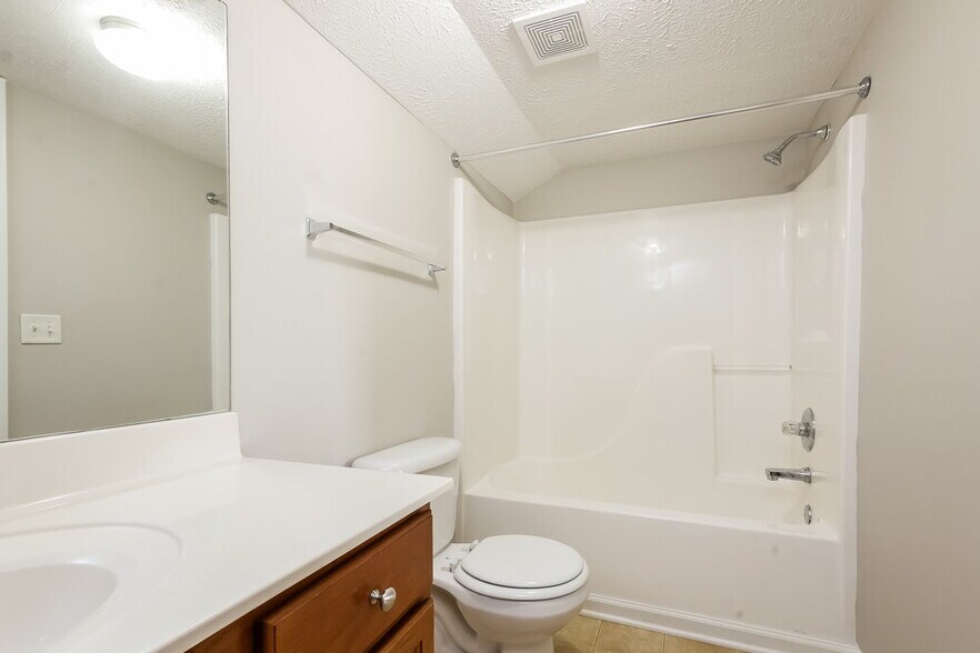 Building Photo - 3044 Swilly Ct