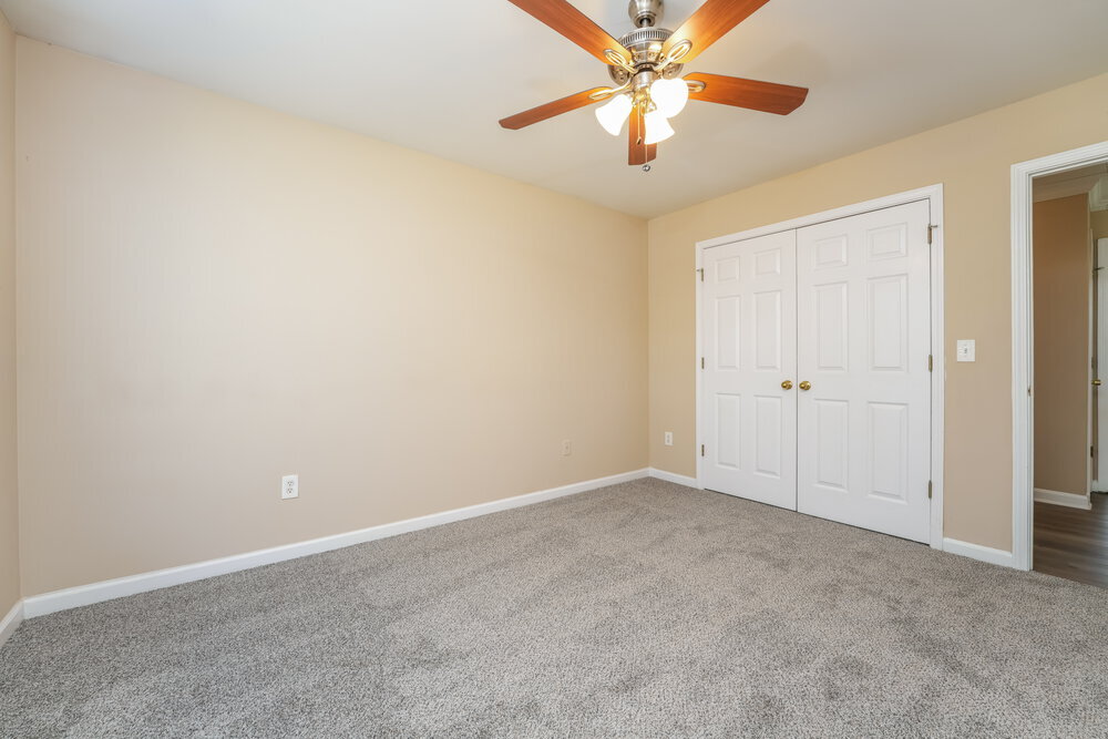 Building Photo - 430 Golden Meadows Ln