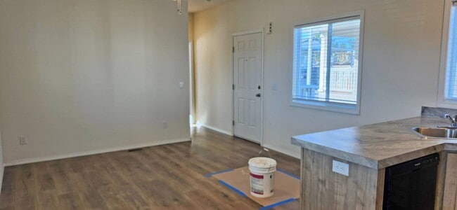 Building Photo - 5510 Clark Rd