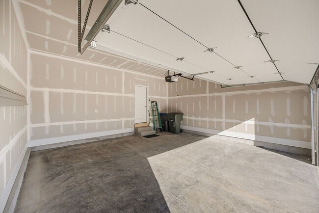 Building Photo - Brand New Construction For Lease