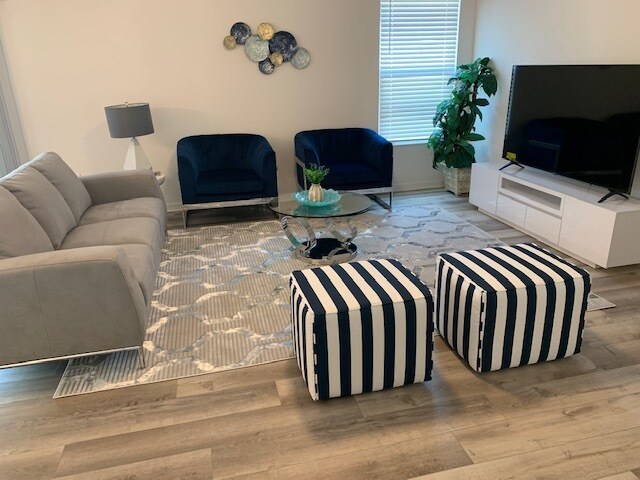 Building Photo - 4308 Cameo circle